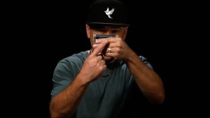 Your Very First Harmonica Lesson – Harmonica.com